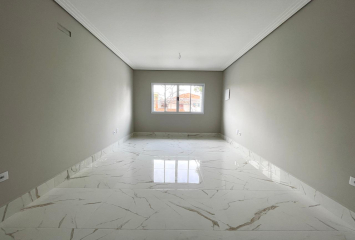 Sobrado novo à venda no Bairro do Parque São Domingos na Rua Amílcar Barbuy 81, 