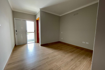 Sobrado novo à venda no Bairro do Parque São Domingos na Rua Amílcar Barbuy 81, 