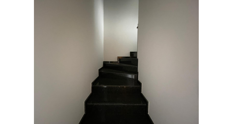 Sobrado novo à venda no Bairro do Parque São Domingos na Rua Amílcar Barbuy 81, 