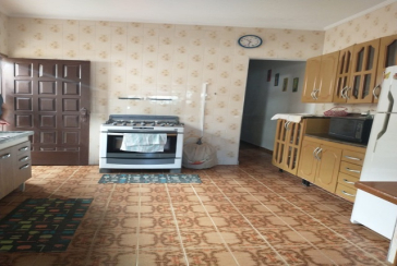 Casa à venda na Praia Grande no Bairro do Solemar na Rua Casimiro de Abreu,