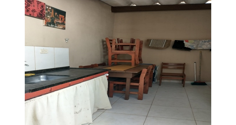 Casa à venda na Praia Grande no Bairro do Solemar na Rua Casimiro de Abreu,