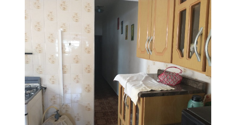 Casa à venda na Praia Grande no Bairro do Solemar na Rua Casimiro de Abreu,