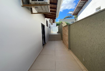 Casa à venda em Itatiba no Bairro do Residencial Fazenda Serrinha na Rua Antenor Ubinha,