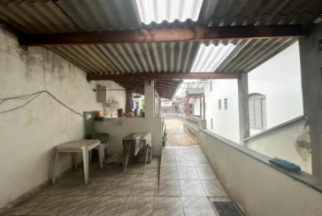 Casa Térrea à venda no Bairro do Jardim Mangalot na Rua Padre Aníbal Difrância,
