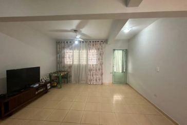 Casa Térrea à venda no Bairro do Jardim Mangalot na Rua Padre Aníbal Difrância,