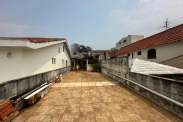 Casa Térrea à venda no Bairro do Jardim Mangalot na Rua Padre Aníbal Difrância,