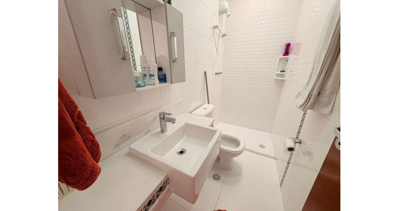 Sobrado à venda Rua José Albino, Parque São Domingos - Imóveis à Venda