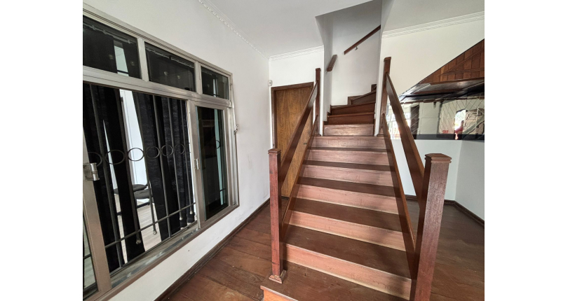 Sobrado à venda no Bairro do Vila Pereira Barreto na Rua Ministro Pires e Albuquerque