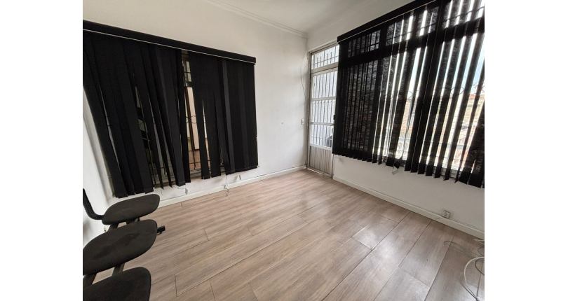 Sobrado à venda no Bairro do Vila Pereira Barreto na Rua Ministro Pires e Albuquerque