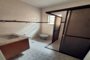 Sobrado à venda no Bairro do Parque São Domingos na Rua José Candido Freire,