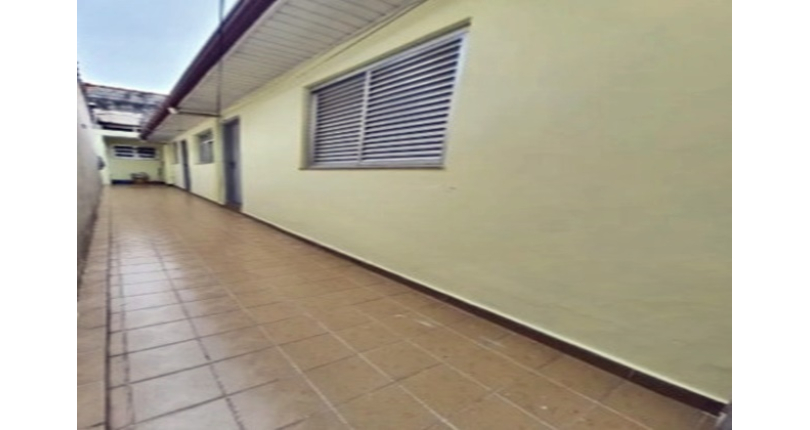 Sobrado à venda no Bairro do Parque São Domingos na Rua José Candido Freire,