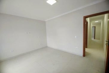 Belo Sobrado novo à Venda no Bairro do Parque Maria Domitila na Rua Antônio Félix Pacheco 316,