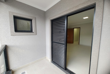 Belo Sobrado novo à Venda no Bairro do Parque Maria Domitila na Rua Antônio Félix Pacheco 316,