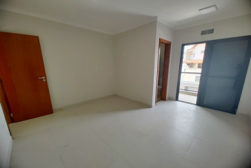 Belo Sobrado novo à Venda no Bairro do Parque Maria Domitila na Rua Antônio Félix Pacheco 316,