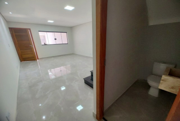 Belo Sobrado novo à Venda no Bairro do Parque Maria Domitila na Rua Antônio Félix Pacheco 316