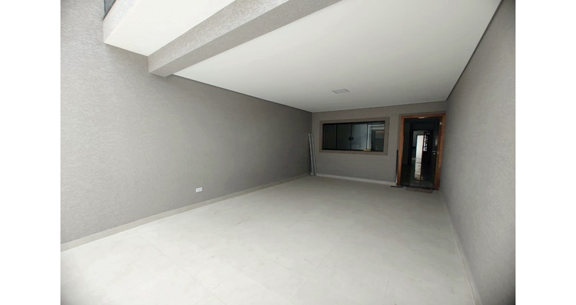 Belo Sobrado novo à Venda no Bairro do Parque Maria Domitila na Rua Antônio Félix Pacheco 316