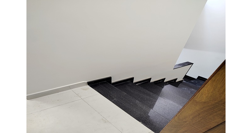 Belo Sobrado novo à Venda no Bairro do Parque Maria Domitila na Rua Antônio Félix Pacheco 316