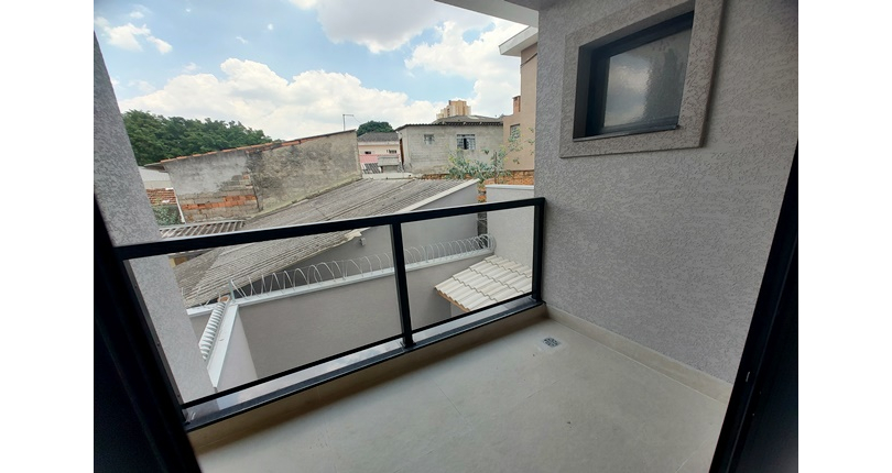 Belo Sobrado novo à Venda no Bairro do Parque Maria Domitila na Rua Antônio Félix Pacheco 316