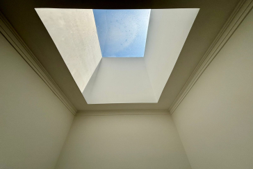 Lindo Sobrado Novo à venda Bairro do Parque São Domingos na Avenida General Charles de Gaulle 194,