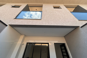 Lindo Sobrado Novo à venda Bairro do Parque São Domingos na Avenida General Charles de Gaulle 194,