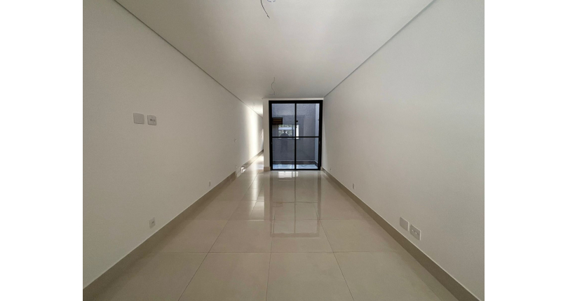 Lindo Sobrado Novo à venda Bairro do Parque São Domingos na Avenida General Charles de Gaulle 194,