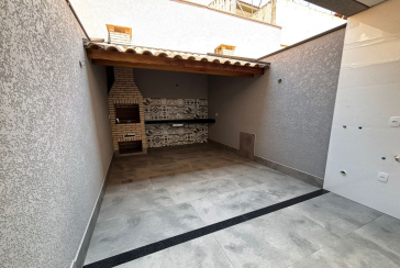 Lindo Sobrado Novo à venda Bairro do Parque São Domingos na Avenida General Charles de Gaulle 195,