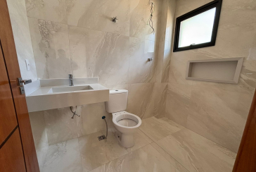 Lindo Sobrado Novo à venda Bairro do Parque São Domingos na Avenida General Charles de Gaulle 195,