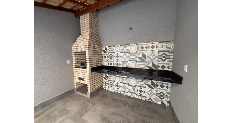 Lindo Sobrado Novo à venda Bairro do Parque São Domingos na Avenida General Charles de Gaulle 195,