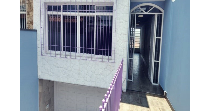 Sobrado à venda no Bairro da Chácara Inglesa na Rua Doutor João Batista Bernardes de Lima