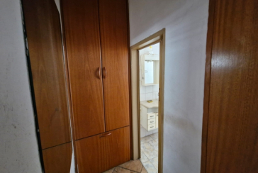 Casa para renda à venda no Bairro do Jardim Santo Elias na Rua Almério de Albuquerque Melo