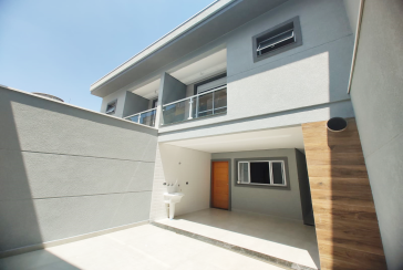 Lindo Sobrado Novo à Venda no Bairro do Parque São Domingos na Rua Martins Teotônio 64