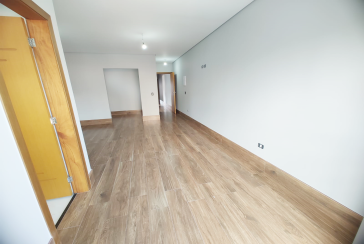 Lindo Sobrado Novo à Venda no Bairro do Parque São Domingos na Rua Martins Teotônio 64