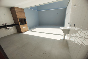 Lindo Sobrado Novo à Venda no Bairro do Parque São Domingos na Rua Martins Teotônio 64