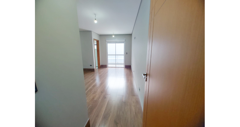 Lindo Sobrado Novo à Venda no Bairro do Parque São Domingos na Rua Martins Teotônio 64