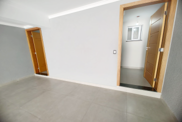 Lindo Sobrado Novo à Venda no Bairro do Parque São Domingos na Rua Martins Teotônio 82