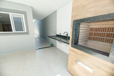 Lindo Sobrado Novo à Venda no Bairro do Parque São Domingos na Rua Martins Teotônio 82