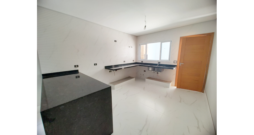 Lindo Sobrado Novo à Venda no Bairro do Parque São Domingos na Rua Martins Teotônio 82