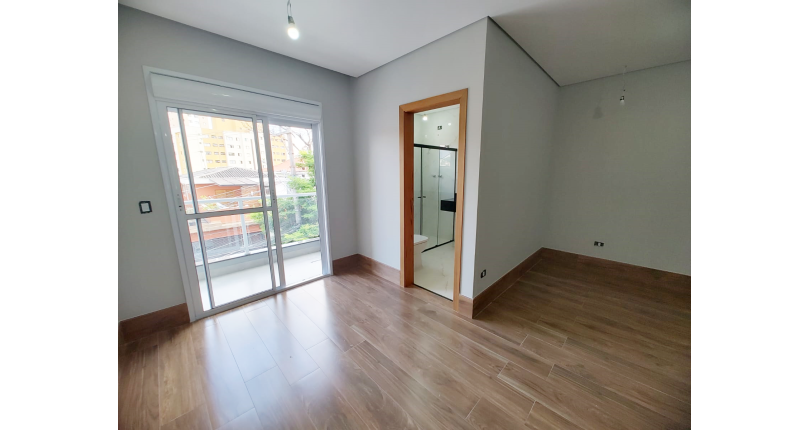 Lindo Sobrado Novo à Venda no Bairro do Parque São Domingos na Rua Martins Teotônio 82