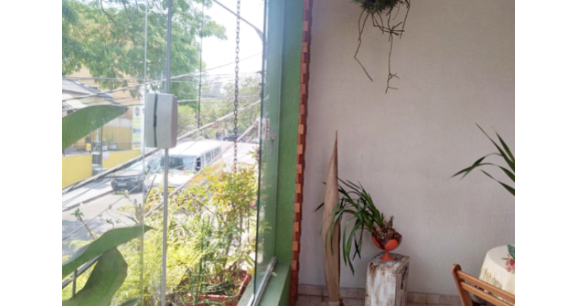  Sobrado à venda no Bairro do Jardim Regina na Rua Engenheiro Marcílio Cardoso 