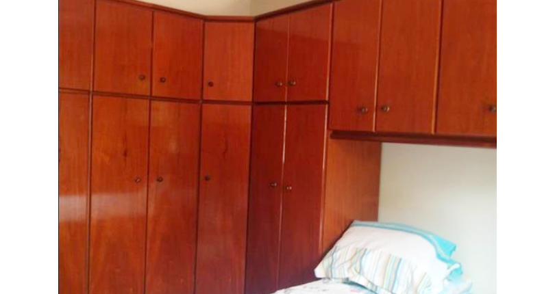  Sobrado à venda no Bairro do Jardim Regina na Rua Engenheiro Marcílio Cardoso 