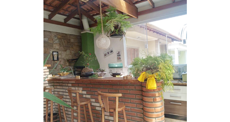  Sobrado à venda no Bairro do Jardim Regina na Rua Engenheiro Marcílio Cardoso 