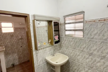 Casa à venda no Bairro do Moinho Velho na Rua Ângelo Oriente,