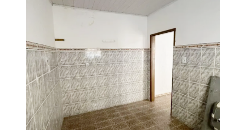 Casa à venda no Bairro do Moinho Velho na Rua Ângelo Oriente,