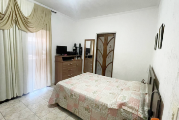 Sobrado à venda no Bairro da Vila Jaguari na Rua Manuel Bicudo de Aguirre