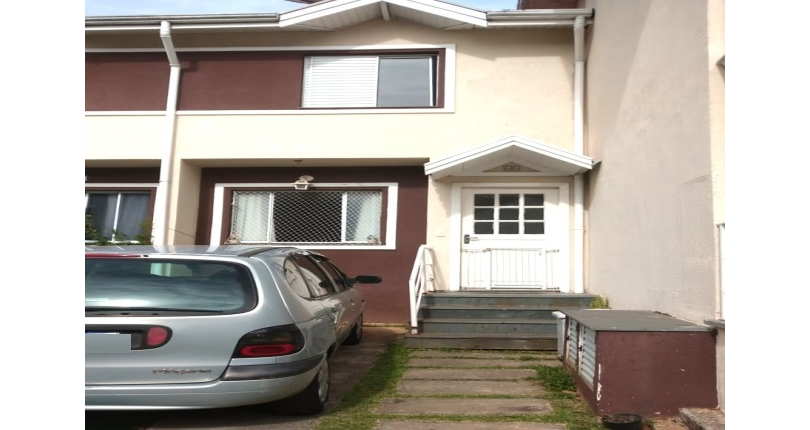 Lindo Sobrado à venda no Bairro do Jardim Jaraguá na Rua Francisco Bellazzi 120,