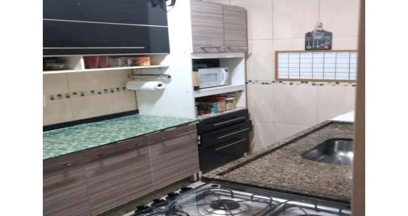 Lindo Sobrado à venda no Bairro do Jardim Jaraguá na Rua Francisco Bellazzi 120,