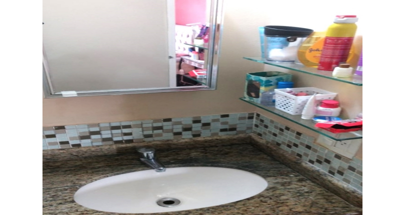 Lindo Sobrado à venda no Bairro do Jardim Jaraguá na Rua Francisco Bellazzi 120,