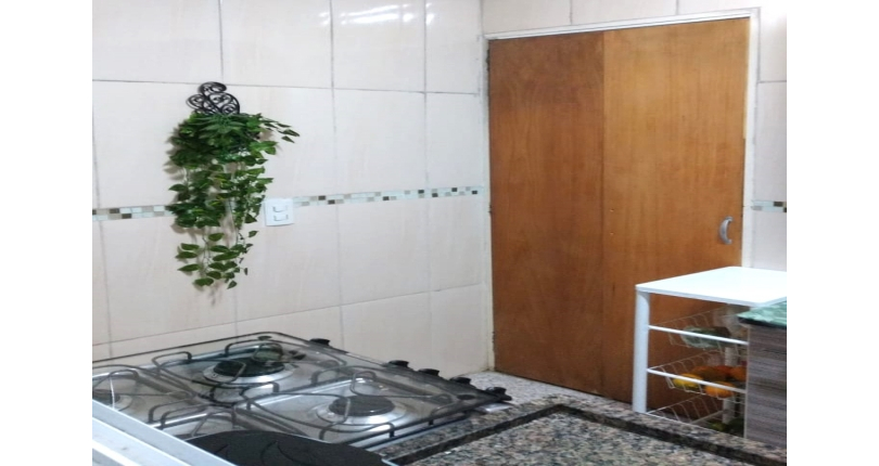 Lindo Sobrado à venda no Bairro do Jardim Jaraguá na Rua Francisco Bellazzi 120,