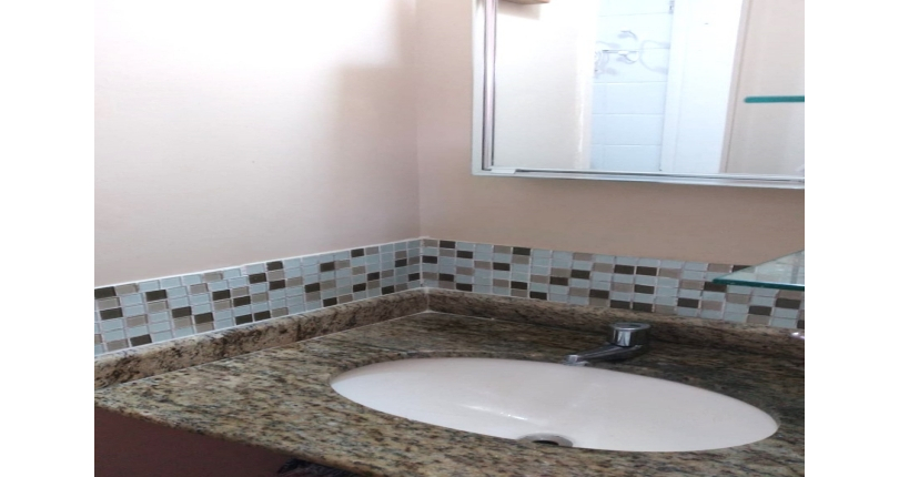 Lindo Sobrado à venda no Bairro do Jardim Jaraguá na Rua Francisco Bellazzi 120,