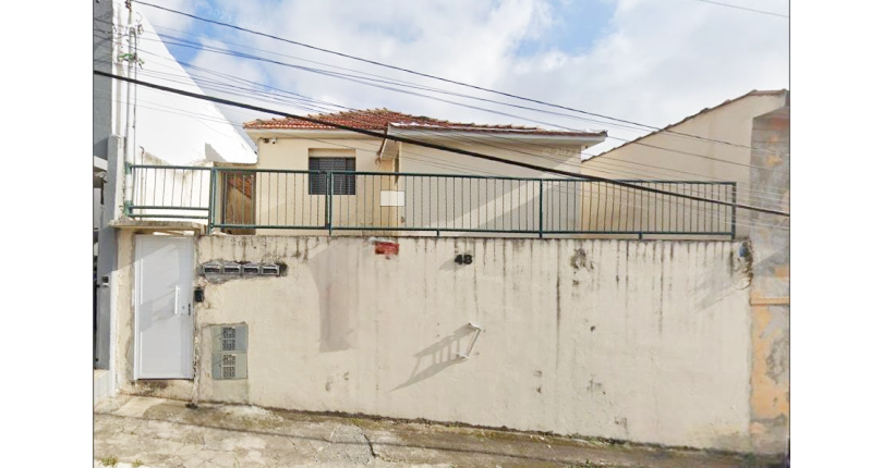 Casa para renda à venda no Bairro do Parque Anhangüera na Rua São Bernardino